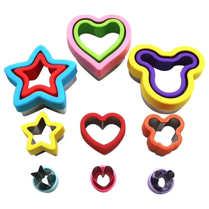 plastic-cookies-cutter