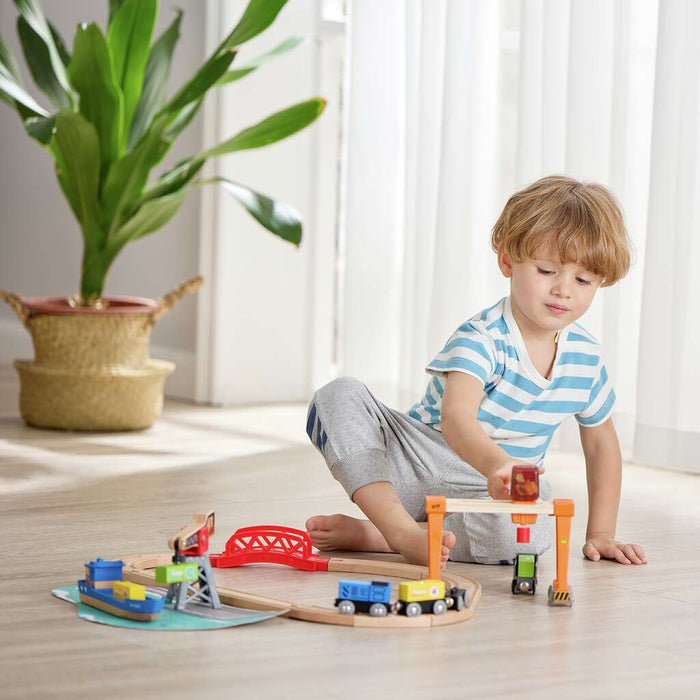Hape Lift & Load Harbour Set