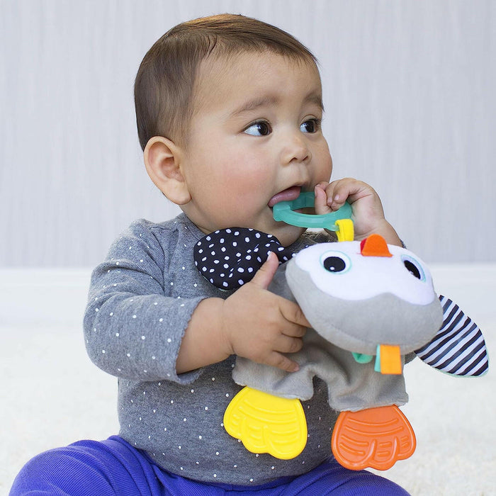 Infantino Cuddly Teether - Penguin.