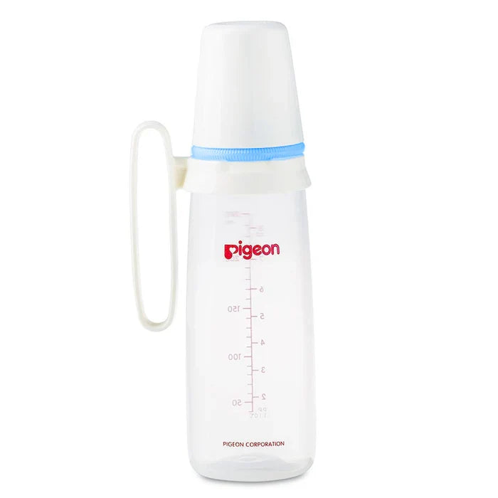 Pigeon Plastic Feeding Bottle With Handle (240ml)