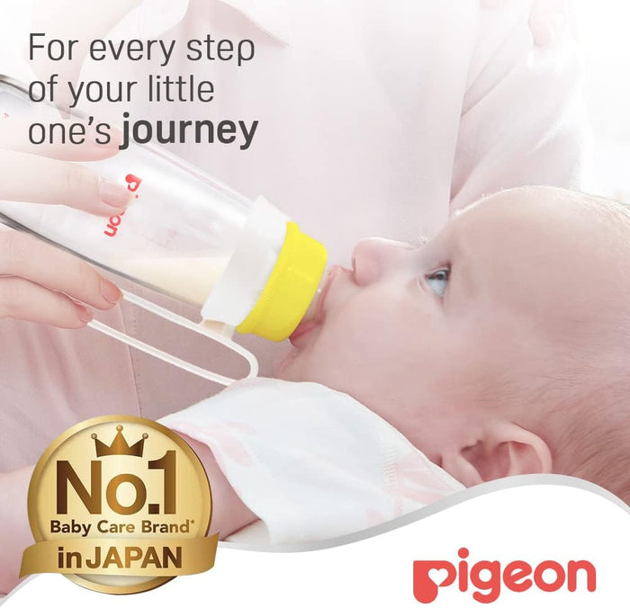 Pigeon Plastic Feeding Bottle With Handle (240ml)