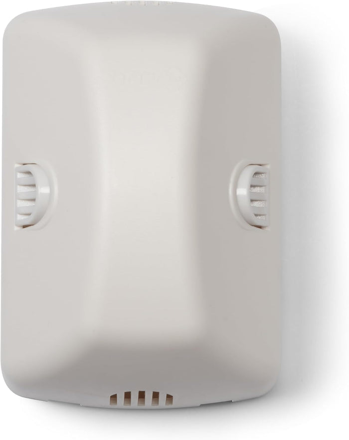 Safety 1st Outlet Cover with Cord Shortener