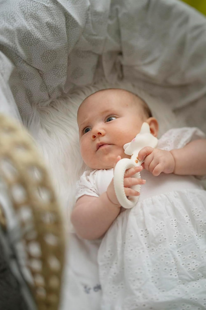 Sophie La Girafe Ring Teether So'Pure Natural Rubber Gift Box Brown & White