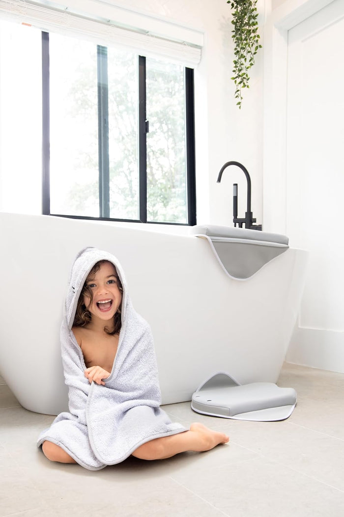 Ubbi Hooded Towel (Gray)